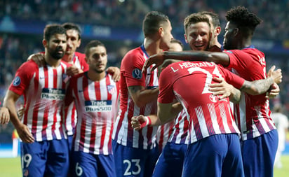 Esta es la tercera Supercopa de Europa que gana el 'Atleti'. (EFE)