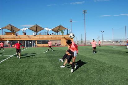 De nueva cuenta, las canchas de Ha Pok, albergarán el tradicional torneo de convivencia entre todas las empresas de este ramo. (Archivo)