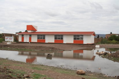 Condiciones. Muchas de las escuelas tienen múltiples carencias en su infraestructura, las cuales se agravan en tiempo de lluvias.