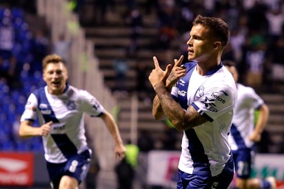 Christian Tabo, en festejo luego del primer gol de su equipo.