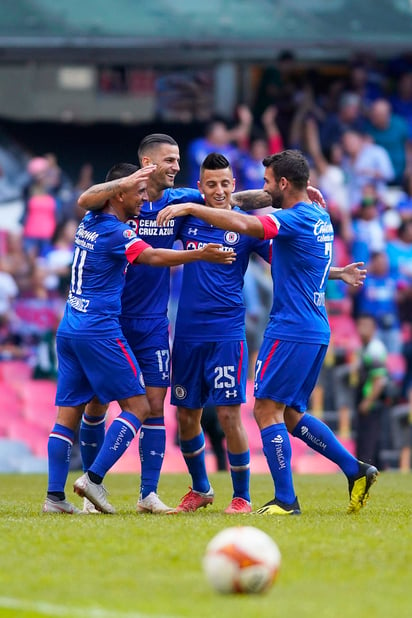 Cruz Azul se mantiene una semana más como el líder y único invicto del Apertura 2018. (Jam Media)