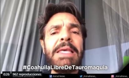 Se manifiestan. Famosos como Eugenio Derbez, promueven el rechazo de la iniciativa de regresar las corridas de toros. (ESPECIAL)