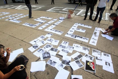 En medio de ese contexto, afirmó que el próximo gobierno debe garantizar la libertad de expresión y la seguridad de los periodistas para que puedan llevar a cabo su labor. (ARCHIVO)