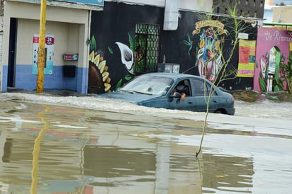 Torreón registra un acumulado de 80.1 mm de agua en 24 horas. (JESÚS GALINDO)