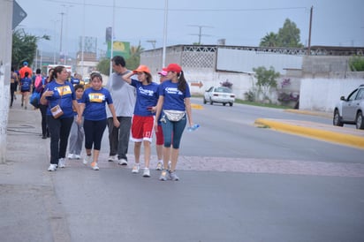 A todos les será respetado el pago de su inscripción y se hará una nueva entrega de kits. (EL SIGLO DE TORREÓN)