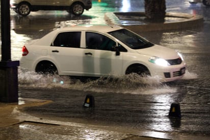 Fuertes lluvias se presenta en distintos puntos del país, por lo que es importante considerar algunas recomendaciones. (ARCHIVO)