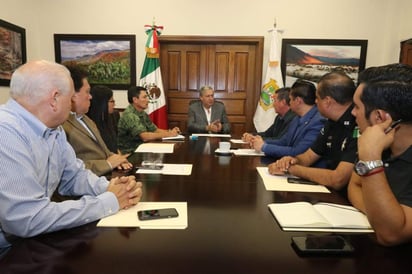 A iniciativa del gobernador de Coahuila, Miguel Riquelme, se tomó la determinación para mantener el orden público, y brindar seguridad, tranquilidad y paz a la ciudadanía durante las celebraciones, anunció el Secretario de Gobierno, José María Fraustro. (ESPECIAL)