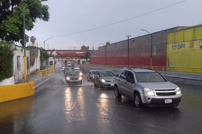 Riesgo. Consideran que no hay riesgos mayores de enfermedades a causa de las lluvias. (EL SIGLO DE TORREÓN)