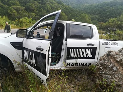 Los hechos ocurrieron en la comunidad de Reynoso, donde tres elementos de la policía local fueron sorprendidos y atacados por un grupo de hombres a bordo de una camioneta y un auto particular. (ARCHIVO)