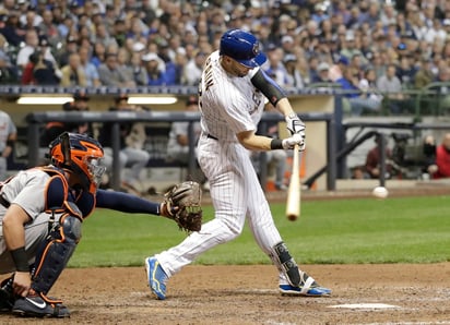 Ryan Braun conectó dos cuadrangulares en la victoria de los Cerveceros 6-5 sobre los Tigres de Detroit.