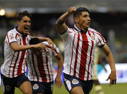 Pulido marcó el único gol de las Chivas gracias a un gran pase de Josecarlos Van Rankin.