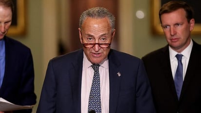 “Como alguien que votó contra el TLCAN durante muchos años, sabía que necesitaba ser reparado. El presente merece por haber dado grandes pasos para mejorarlo”, sostuvo Schumer, demócrata por Nueva York. (ARCHIVO)