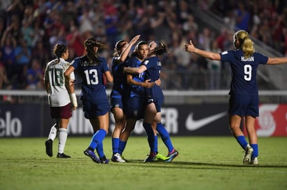 Todavía no terminaba por acomodarse el Tricolor, cuando ya se vio abajo en el marcador de forma tempranera con el tanto de Megan Rapinoe, al minuto tres. (ESPECIAL)