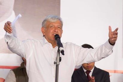 AMLO descartó que se vaya a usar la polémica técnica del fracking o fractura hidráulica para extraer petróleo y gas de esquisto o lutitas por las consecuencias ambientales que conlleva. (ARCHIVO)