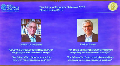 El Nobel de Economía premió hoy a los estadounidenses Willian D. Nordhaus y Paul M. Romer por construir modelos que explican las interacciones de la economía de mercado con la naturaleza y el conocimiento. (EFE)