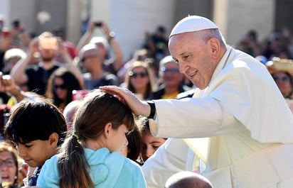 Francisco dijo que algunas personas justifican el aborto por respeto a otros derechos. (EFE)