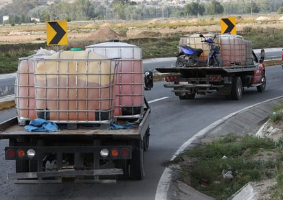 Tenía permiso para operar gasolinera y transportar combustibles. (ARCHIVO) 