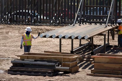 Las querellas fueron presentadas para detener construcciones en California y Nuevo México. (ARCHIVO)