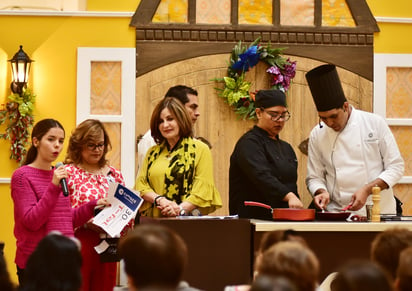 Reconocidos chefs prepararon deliciosos platillos navideños.