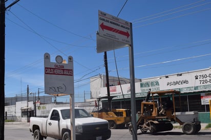 Petición. La calzada regresó a su nombre original, Lázaro Cárdenas, pero los empresarios pidieron que se quedara igual. (EL SIGLO DE TORREÓN)