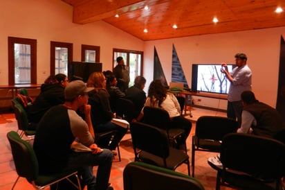 Cursos. Imparten talleres a alumnos de la UJED y otras universidades sobre temas especializados en áreas biológicas. (EL SIGLO DE TORREÓN)