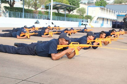 Elementos. El total de los agentes cuentan con adiestramiento de agentes estatales y su perfil se definirá en cada corporación. (EL SIGLO DE TORREÓN)