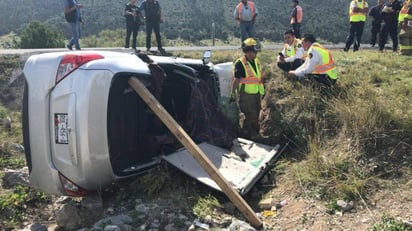 Los hechos se registraron a la altura del kilómetro 233+800 carretera 57, tramo Huachichil-Derramadero. 