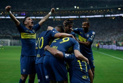 Boca Juniors buscará ahora su séptimo título de Libertadores y el River, el cuarto, en un Superclásico argentino inédito en una final del torneo continental. (ARCHIVO)