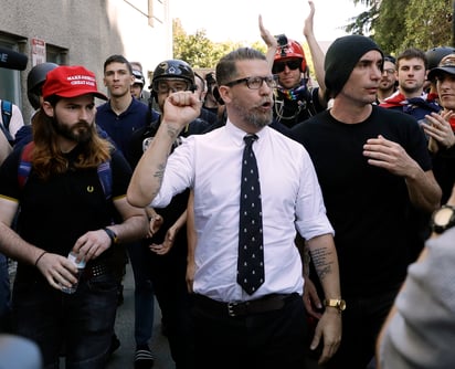 Gavin McInnes (Cen.). (AP)