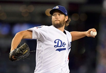 Las partes alcanzaron el acuerdo el viernes, poco antes del plazo para que Kershaw se saliera de su previo contrato, de 215 millones y siete año. A ese contrato le quedaban dos temporadas adicionales, con un valor total de 65 millones. (AP)