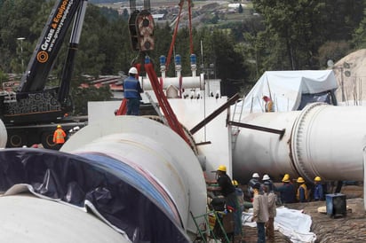 La expectativa es que en menos de ocho horas y máximo 10 se restablezca el suministro de agua potable. (ARCHIVO)