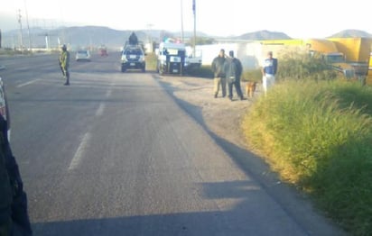 Tragedia. El ciclista quedó sin vida en un costado del camino, sobre malezas y ramas secas.