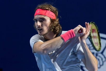 Stefanos Tsitsipas batalló para derrotar 4-3, 4-3, 3-4, 4-2 a Jaume Munar en las Finales ATP Nueva Generación.