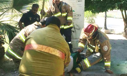 Muerto. Localizan cadáver de hombre dentro de una cisterna de la colonia El Dorado, de Gómez Palacio. (EL SIGLO DE TORREÓN) 