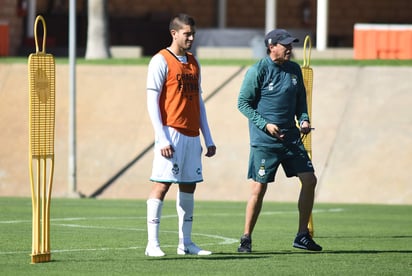 Martín Nervo se siente a gusto con el equipo de los Guerreros. (Jesús Galindo)