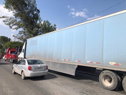 La familia viajaba hacinada en el camión. (EL SIGLO COAHUILA) 