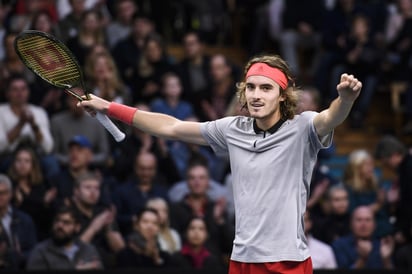 El griego Stefanos Tsitsipas batalló para imponerse en cinco sets 4-3, 3-4, 4-0, 2-4, 4-3 a Andrey Rublev, con lo que avanzó a la final.