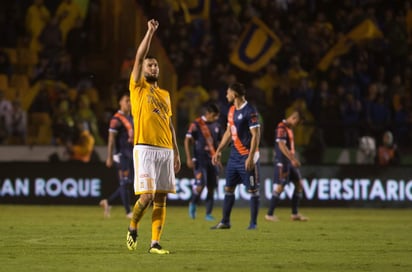 Los goles del encuentro fueron conseguidos por el francés André-Pierre Gignac a los 20, 44, 48 y 64 minutos y por el chileno Eduardo Vargas a los 37 y 45, por los de casa, y el canadiense Lucas Cavallini a los 17, por los de la Franja. Con este resultado, los 'felinos' llegaron a 26 unidades y el visitante se quedó en 19. (EFE)