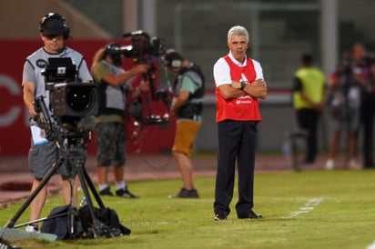 El técnico brasileño Ricardo Ferretti aceptó que está molesto porque los números en su segunda etapa como técnico interino de la Selección Mexicana de futbol están lejos de ser los óptimos.