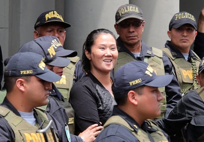 Petición. Keiko Fujimori divulgó una carta que remitió formalmente a la directora de la prisión donde se encuentra. (EFE)