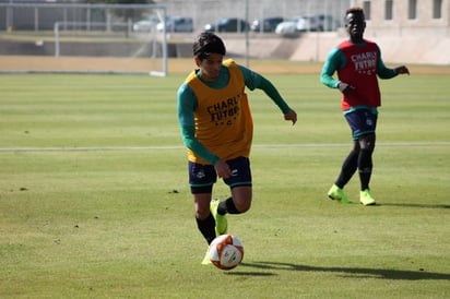 Carlos Orrania durante el entrenamiento de ayer en el TSM.