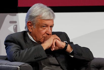 Argumento de AMLO no convence a organizaciones civiles, legisladores y especialistas. (AP)