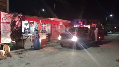 Según los primeros reportes, el individuo se quedó dormido con el cigarrillo encendido, el cual cayó en material flamable y se originó el siniestro. (EL SIGLO DE TORREÓN)