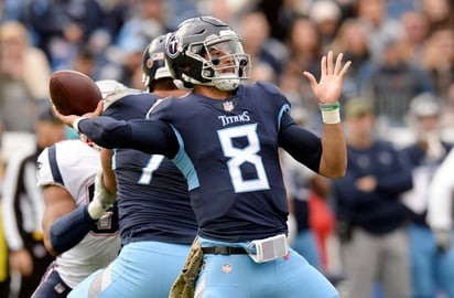 El mariscal de campo de los Titans de Tennessee, Marcus Mariota, sí jugará el lunes por la noche contra los Texans.