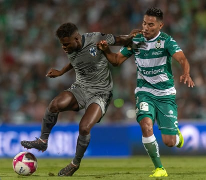 Santos recibirá a Rayados el día sábado a las 21:00 hrs. en la cancha del Territorio Santos Modelo. (ARCHIVO)