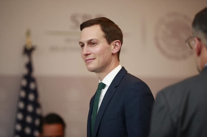 El presidente priista Enrique Peña Nieto (2012-2018) otorgará el reconocimiento de la Orden Mexicana del Águila Azteca al asesor y yerno del presidente estadounidense Donald Trump, Jared Kushner, el próximo jueves. (ARCHIVO)