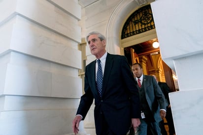 Declaración. Trump acusó al fiscal Robert Mueller de arruinar la vida de varias personas porque 'se negaron a mentir'. (AP)