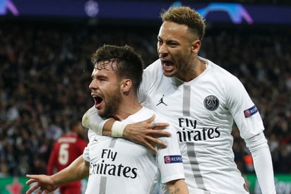 Los goles de Juan Bernat y Neymar le dieron a PSG una merecida victoria ante un estático Liverpool.