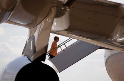 Merkel se vio forzada a cambiar de avión rumbo a Buenos Aires por problema técnico. (ARCHIVO) 
