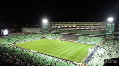 Así lució ayer el Estadio Corona en la vuelta del partido Santos Vs. Rayados. (EMMANUEL AZUARA)